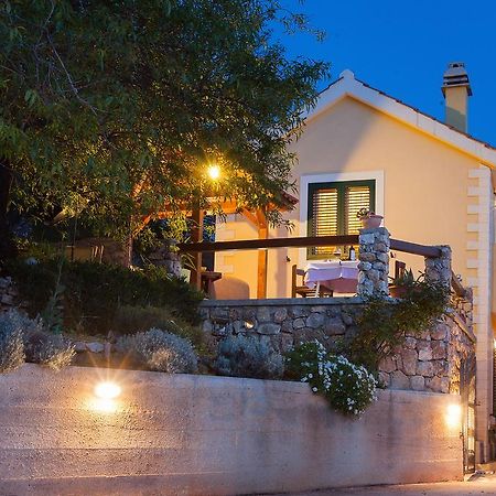 Villa Lora Tučepi Buitenkant foto